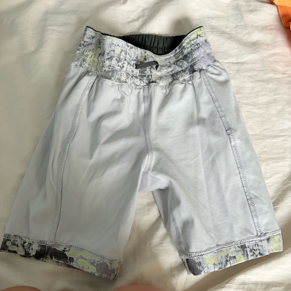 Lululemon Track That Shorts Gym Run 2 In 1 High Rise Bike Liner - Picture 7 of 14